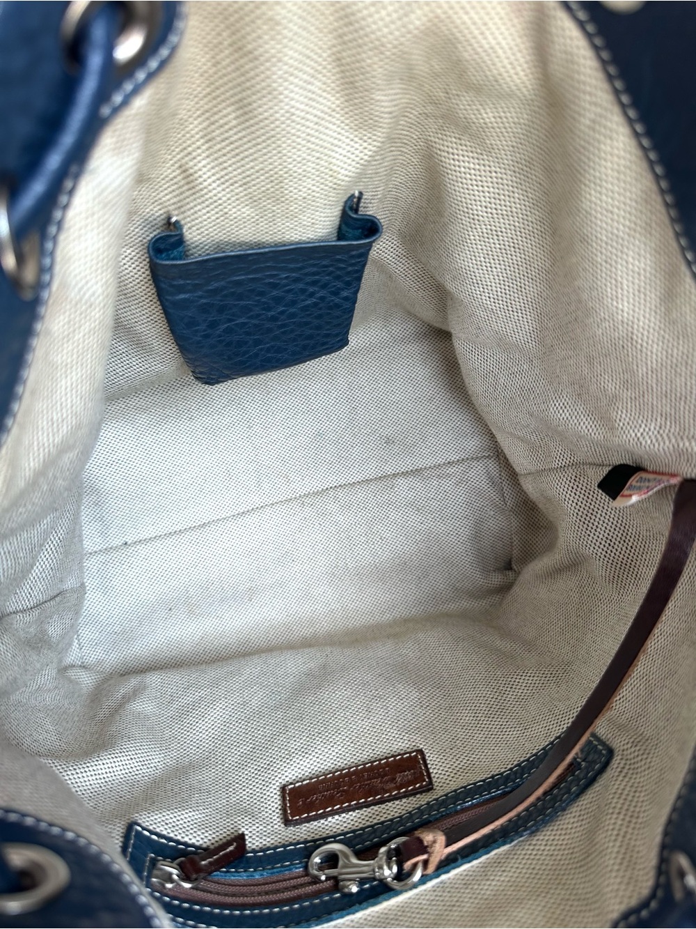 Dooney &‎ Bourke Midnight Blue Drawstring Shoulder Bag Purse Pebbled Leather - Picture 14 of 14